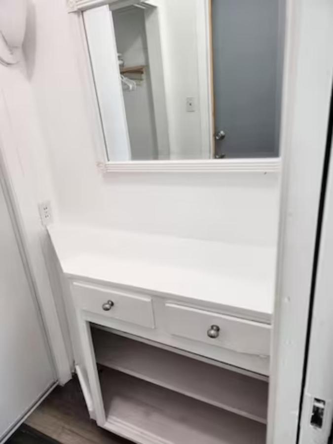 Affordable Private Rooms With Shared Bath Kitchen Near Sfo Daly City Exterior photo