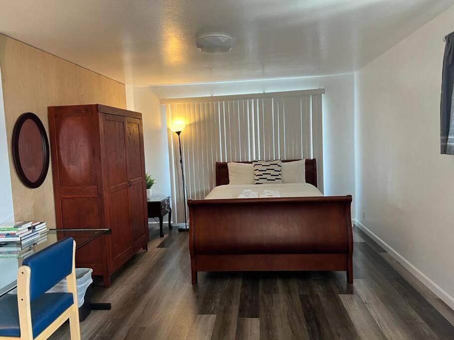 Affordable Private Rooms With Shared Bath Kitchen Near Sfo Daly City Exterior photo